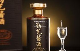 10斤装白酒纯粮酒整箱批发,10斤装白酒纯粮酒整箱批发多少钱